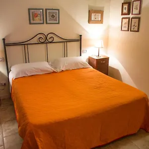 Il Sambuco Farm stay Siena